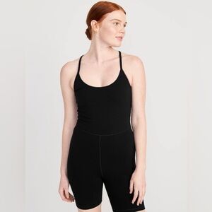NWT! Black PowerChill Cami Bodysuit for Women -- 6-inch inseam - Size Medium🌊